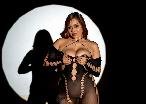 AdrielleMoon - Der große Körper, den Sie brauchen